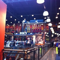Photo taken at DICK&amp;#39;S Sporting Goods by Rachel on 9/22/2012