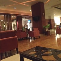 Foto tomada en Aston Tanjung City Hotel  por Akhmad K. el 2/10/2018