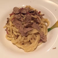 Foto scattata a Ristorante La Mangiatoia da Jason M. il 9/24/2015