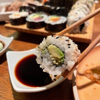 Foto tirada no(a) Sushi Bar por Jana T. em 1/28/2023