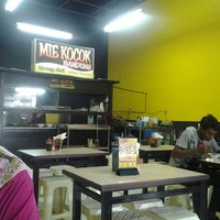 Review Mie Kocok Bandung Mang Uci
