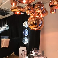 Photo taken at Tom Dixon Showroom by IrmaZandl Z. on 12/26/2017