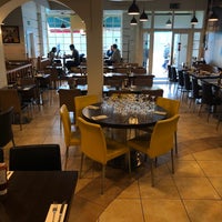 Photo taken at Il Gusto Italian Restaurant Paddington by Darcy on 10/3/2019