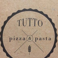 Снимок сделан в Tutto Pizza &amp;amp; Pasta пользователем Nayla 11/17/2015