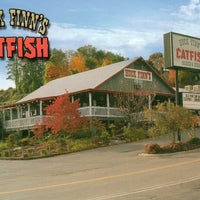 Снимок сделан в Huck Finn&amp;#39;s Catfish пользователем Huck Finn&amp;#39;s Catfish 9/10/2013