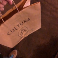 รูปภาพถ่ายที่ Cultura Bottle Shop โดย Marina เมื่อ 1/17/2020