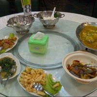Photo taken at Restaurant Seafood Bandar Betawi by Rozi D. on 12/31/2012