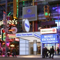 รูปภาพถ่ายที่ Hilton New York Times Square โดย Hilton New York Times Square เมื่อ 10/2/2013