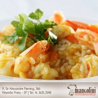 รูปภาพถ่ายที่ Restaurante Mangolini โดย Mangolini R. เมื่อ 10/17/2012