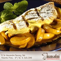 Foto tirada no(a) Restaurante Mangolini por Mangolini R. em 10/10/2012