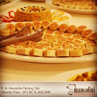 รูปภาพถ่ายที่ Restaurante Mangolini โดย Mangolini R. เมื่อ 9/24/2012