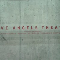 Foto tirada no(a) Five Angels Theater por Alyssa A. em 8/17/2013