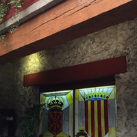 4/16/2016에 Johnny M.님이 El Caserío Restaurante Bar에서 찍은 사진