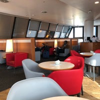 Photo taken at Air France - KLM Lounge by Thomas F. on 10/6/2018