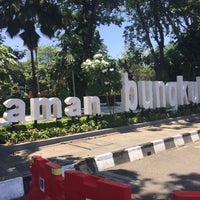 Foto diambil di Taman Bungkul oleh laki0814 pada 9/24/2018