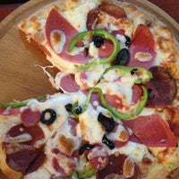 Photo taken at Pizza Land by StyleKiNG👑 on 7/22/2013