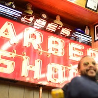 รูปภาพถ่ายที่ Joe&amp;#39;s Barbershop Chicago โดย Joe&amp;#39;s Barbershop Chicago เมื่อ 8/3/2016