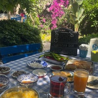 Photo taken at Asmalı Çardak by 𝓨.𝓐 on 5/21/2024