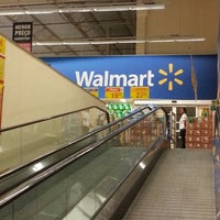 Photo taken at Walmart by Tomas Acosta F. on 10/25/2012