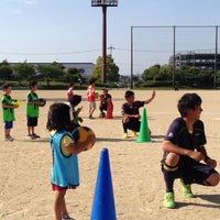 Photo taken at 松前公園 by Yoshihito on 5/25/2014