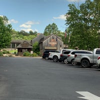 Photo taken at Dogwood Canyon Nature Park by Neil S. on 6/19/2019