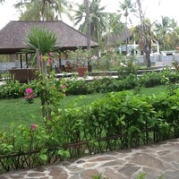 Das Foto wurde bei Trawangan Oasis von Tiket2 Indonesia am 11/23/2012 aufgenommen