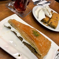 Photo taken at Karaköy Güllüoğlu by Seda on 12/27/2018