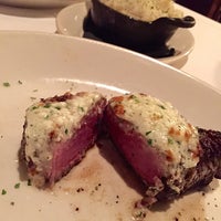 Photo taken at Sullivan&amp;#39;s Steakhouse by Pat B. on 10/2/2015