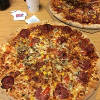 Photo taken at Domino&#39;s Pizza by Emin D. on 11/28/2016