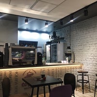 Foto tomada en Coffee Boutique  por ᴡ Н. el 12/30/2017