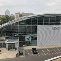 Photo taken at Audi Zentrum Berlin Charlottenburg by Jean-Paul H. on 9/2/2018