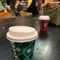 Photo taken at Starbucks by Jean-Paul H. on 12/29/2018