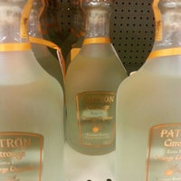 Photo taken at Spec&amp;#39;s Wines, Spirits &amp;amp; Finer Foods by Grace A. on 1/13/2013