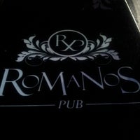 รูปภาพถ่ายที่ Romanos Pub โดย Cristiano M. เมื่อ 12/22/2012