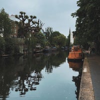 Photo taken at Regent&amp;#39;s Canal by Ali-468 on 5/13/2023
