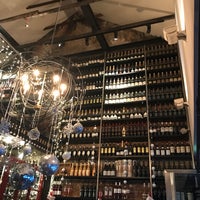 12/16/2017にElliot C.がMV Bistro &amp;amp; Wine Barで撮った写真