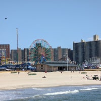 Foto scattata a Coney Island Beach &amp;amp; Boardwalk da Kr il 5/26/2023