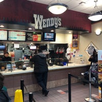 Photo taken at Wendy’s by Fabio on 11/6/2018