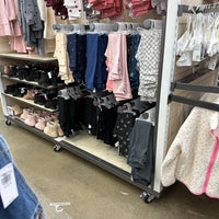 Photo taken at Old Navy by Beth S. on 2/12/2023