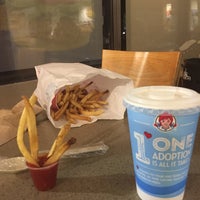 Photo taken at Wendy’s by Md P. on 8/4/2017