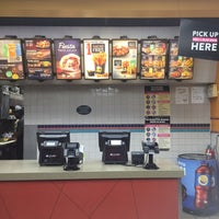 Photo taken at Taco Bell by Md P. on 2/10/2018