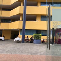 Photo taken at Universidad Del Pedregal by Aarón L. on 9/12/2018