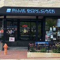 Das Foto wurde bei Blue Box Cafe von Amy am 8/1/2018 aufgenommen