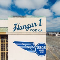รูปภาพถ่ายที่ Hangar 1 Vodka โดย Hangar 1 Vodka เมื่อ 10/21/2016