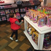 harrods toy kingdom 2018