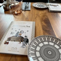 Photo taken at Coda Restaurant by Sylvie on 7/25/2022