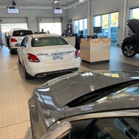 Photo taken at Mercedes-Benz of Belmont by Sylvie on 10/10/2018