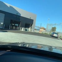 Photo taken at Mercedes-Benz of Belmont by Sylvie on 10/10/2018