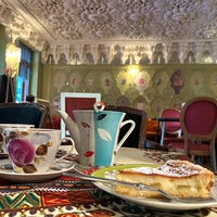 Photo taken at Café Gabriadze | კაფე გაბრიაძე by Favorta on 11/13/2022