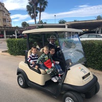 Das Foto wurde bei Oliva Nova Beach &amp;amp; Golf Resort von Elena am 12/16/2018 aufgenommen